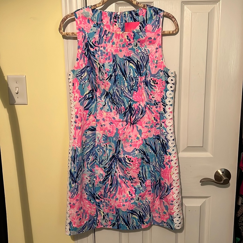 Gorgeous shift dress